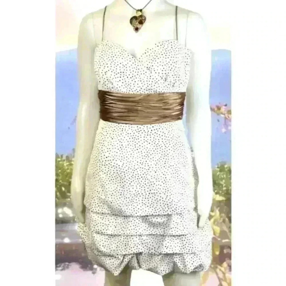 Le Chateau Y2K polka dot mini dress - size small PROM ready! - Picture 2 of 4